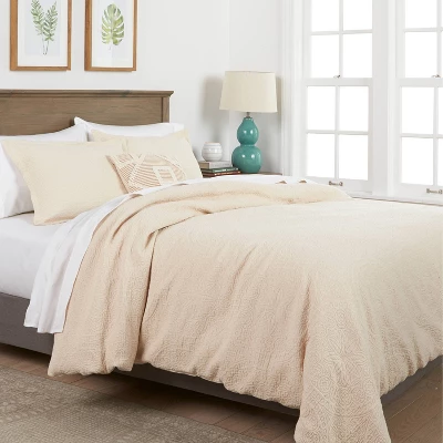 Matelasse Medallion Comforter & Sham Set - Threshold 1 Matelasse Medallion Comforter & Sham Set - Threshold