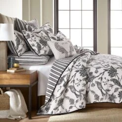 Tanzie Black Quilt Set - Black & White - Levtex Home 9 Tanzie Black Quilt Set - Black & White - Levtex Home -Premium Bedding Store GUEST 970d5aec 5914 491f 833d 0412d6c1772f