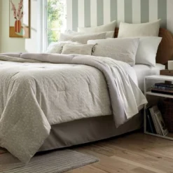 8pc Luxe Jacquard Snow Leopard Comforter Set Beige - Threshold™ -Premium Bedding Store GUEST a51161d1 cf89 436f 937a 215b60ad254d