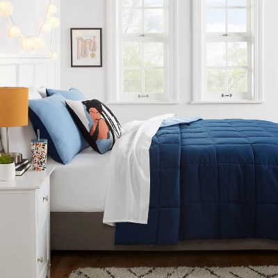 Reversible Microfiber Solid Comforter - Room Essentials™ 2 Reversible Microfiber Solid Comforter - Room Essentials™ - Image 2